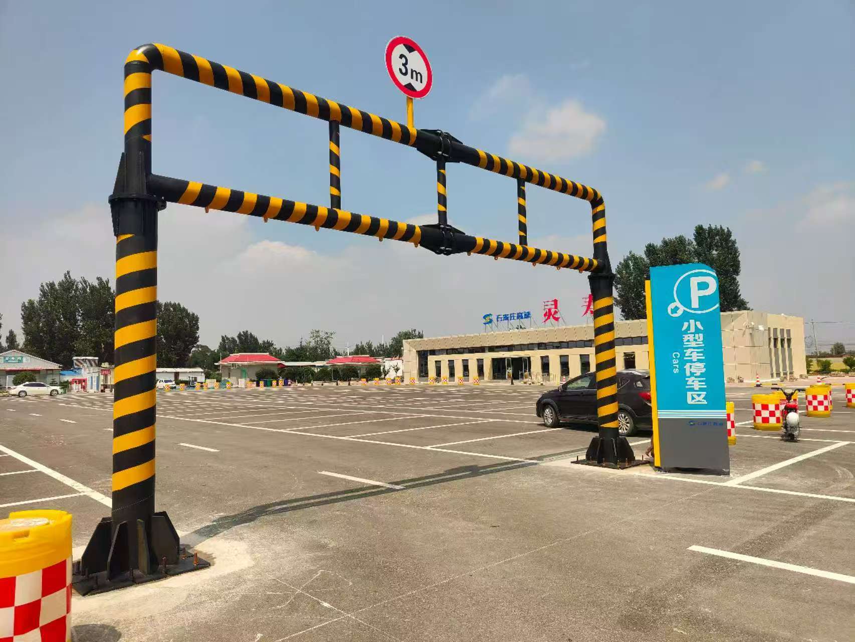 辽阳市公路标杆限高架 - 厂家